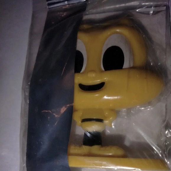 General Mills Mascot's  cereal prizes - Picture 5 of 10